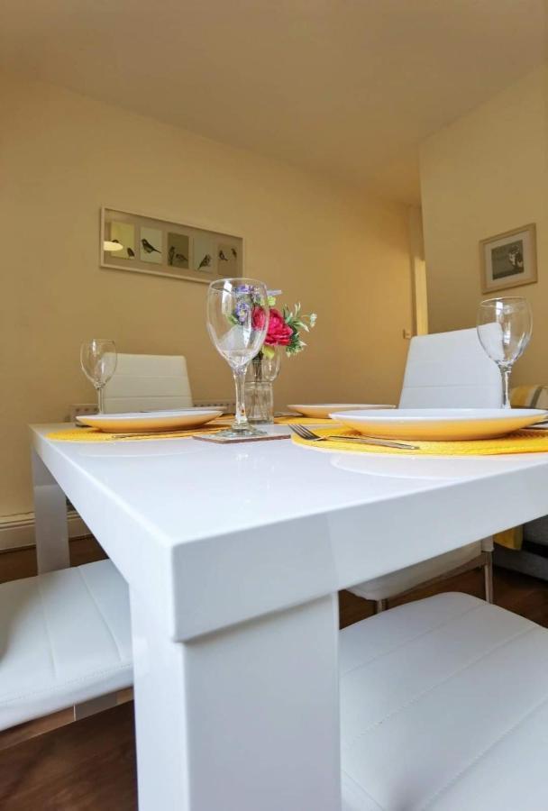 הוילה נוטינגהאם Kenrick Street Great House Available For Guests And Contractors Parking And Wifi מראה חיצוני תמונה