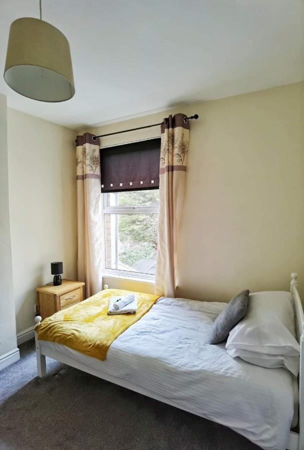 הוילה נוטינגהאם Kenrick Street Great House Available For Guests And Contractors Parking And Wifi מראה חיצוני תמונה