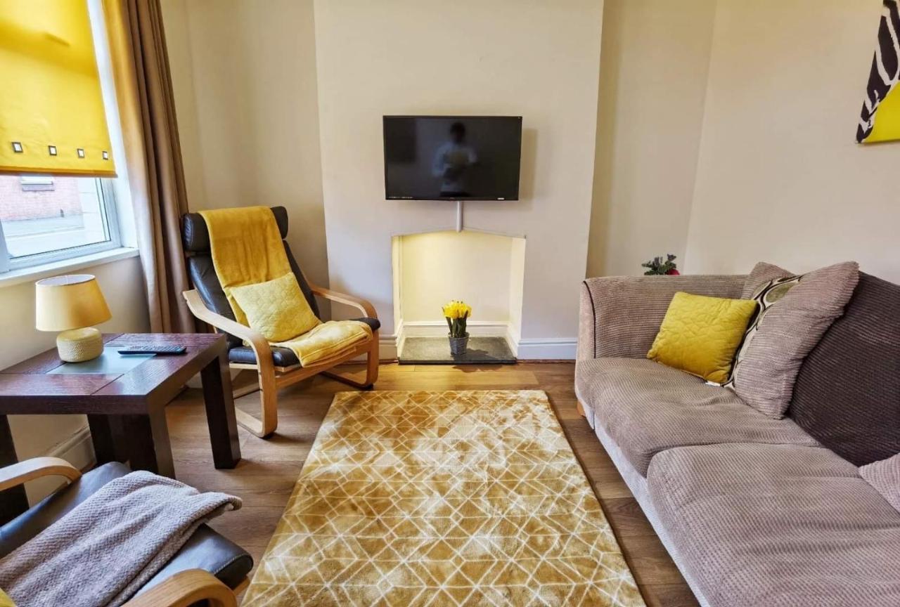 הוילה נוטינגהאם Kenrick Street Great House Available For Guests And Contractors Parking And Wifi מראה חיצוני תמונה