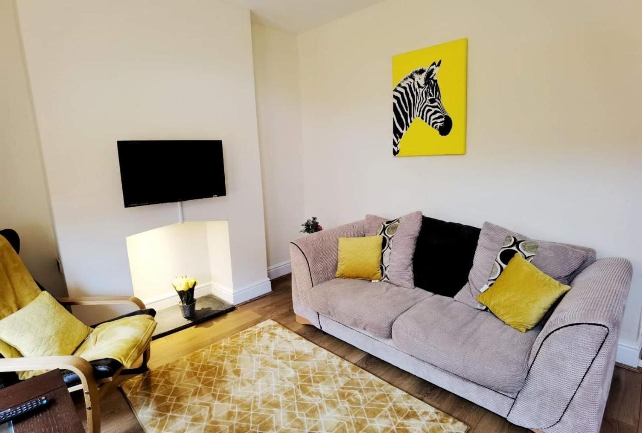 הוילה נוטינגהאם Kenrick Street Great House Available For Guests And Contractors Parking And Wifi מראה חיצוני תמונה